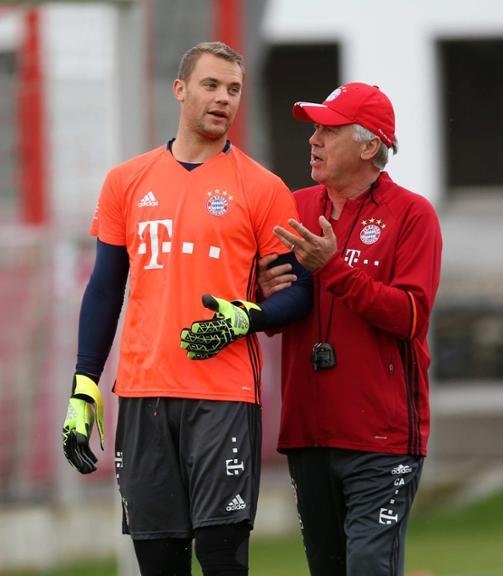 开激烈竞争 开激烈竞争