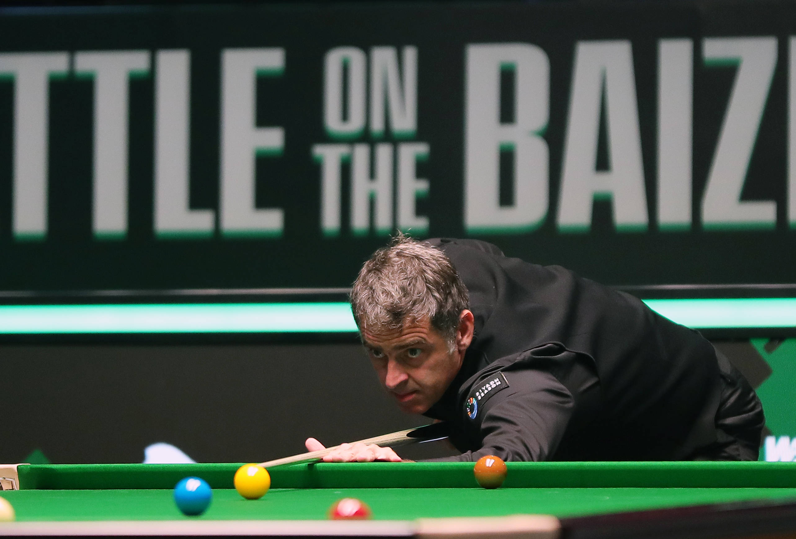 崭露头角 崭露头角